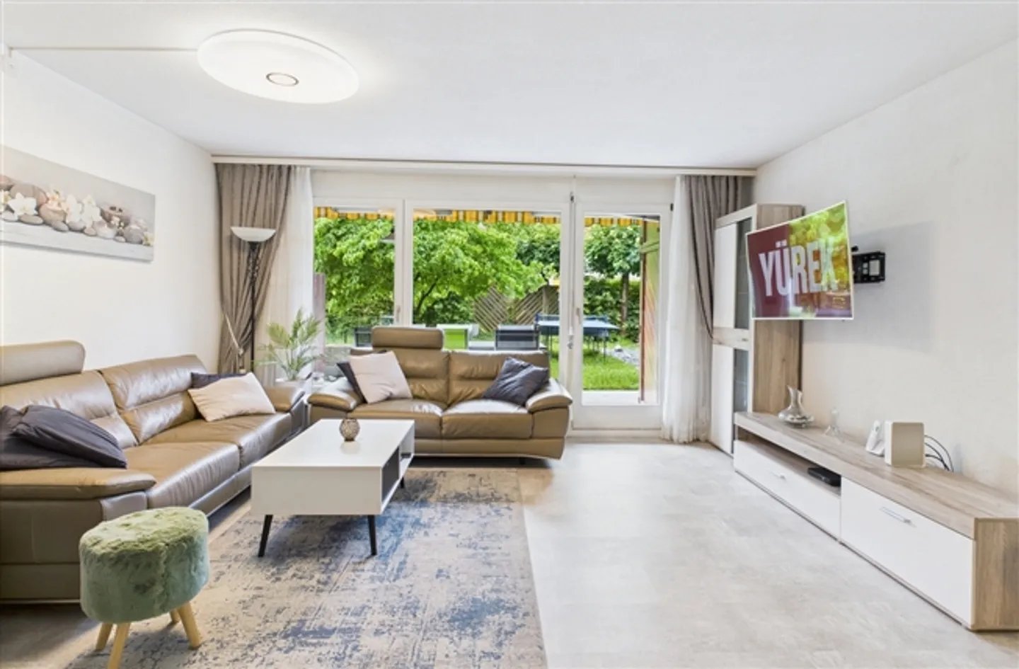 Charmantes Reihenhaus in Wohlen - Foto 1 von 13