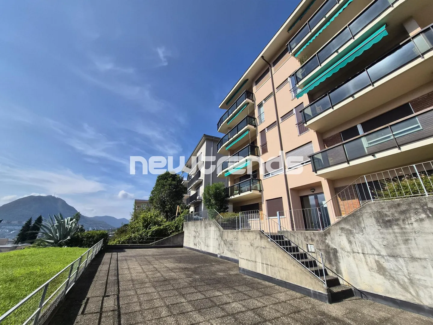 ZU VERMIETEN HELLER 3.5-ZIMMER-APARTMENT MIT PRÄCHTIGEM SEEBLICK - Foto 15 von 17
