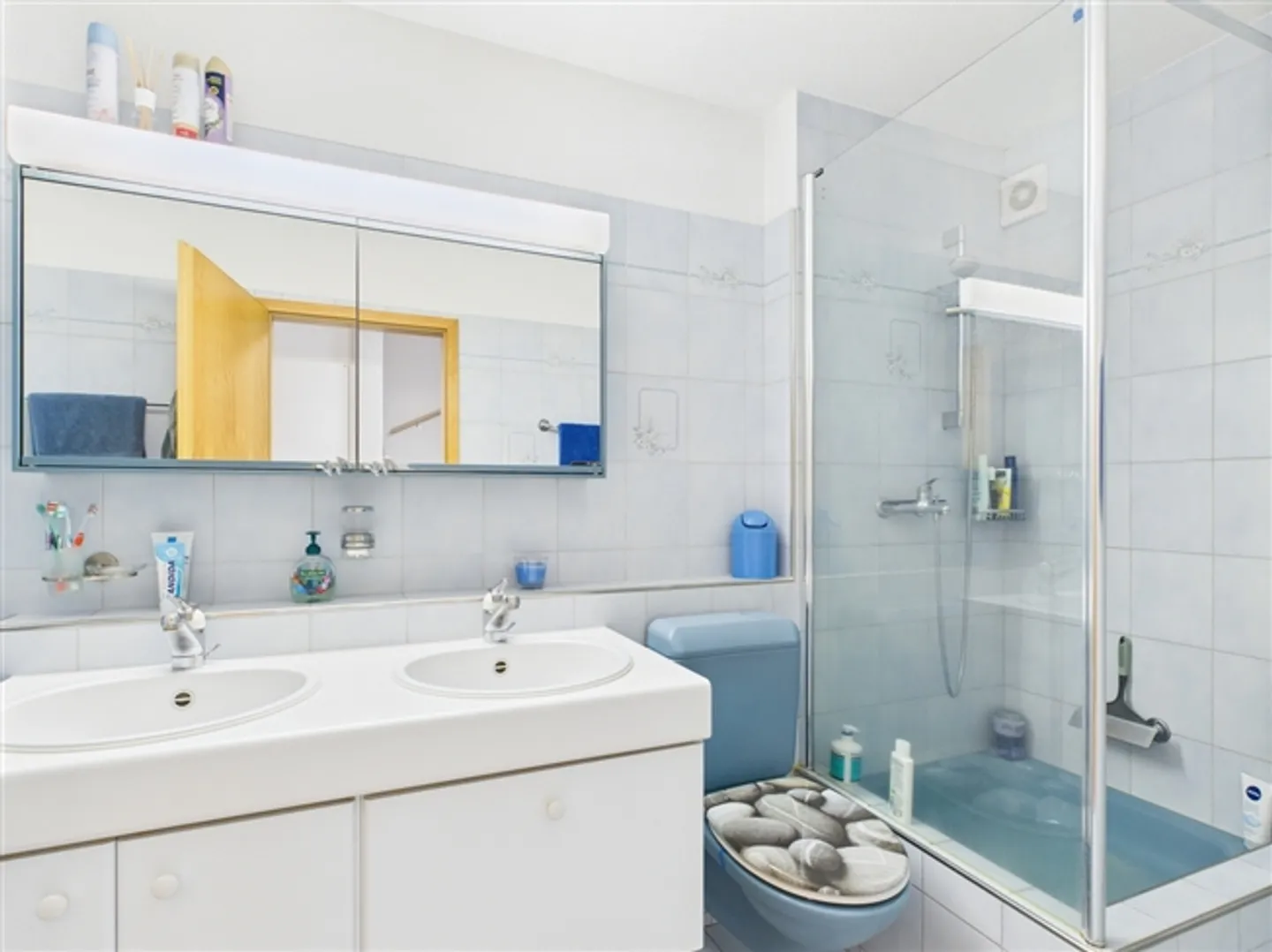 Charmantes Reihenhaus in Wohlen - Foto 11 von 13