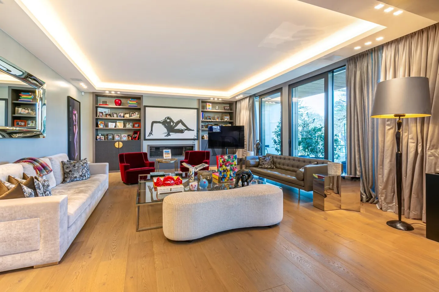 Attic of Superlatives - Architectural Masterpiece - Photo 6 of 17