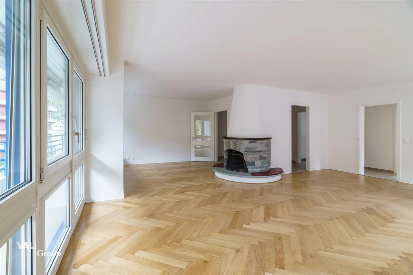 Appartamento 5.5 stanze - Foto 3 di 13