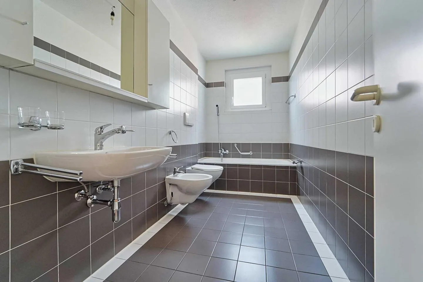 LUMINEUX 4.5 PIÈCES À MASSAGNO - Photo 5 sur 5