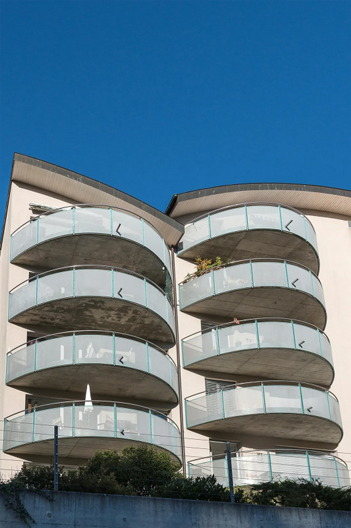 Bright and spacious apartment - Photo 1 of 2