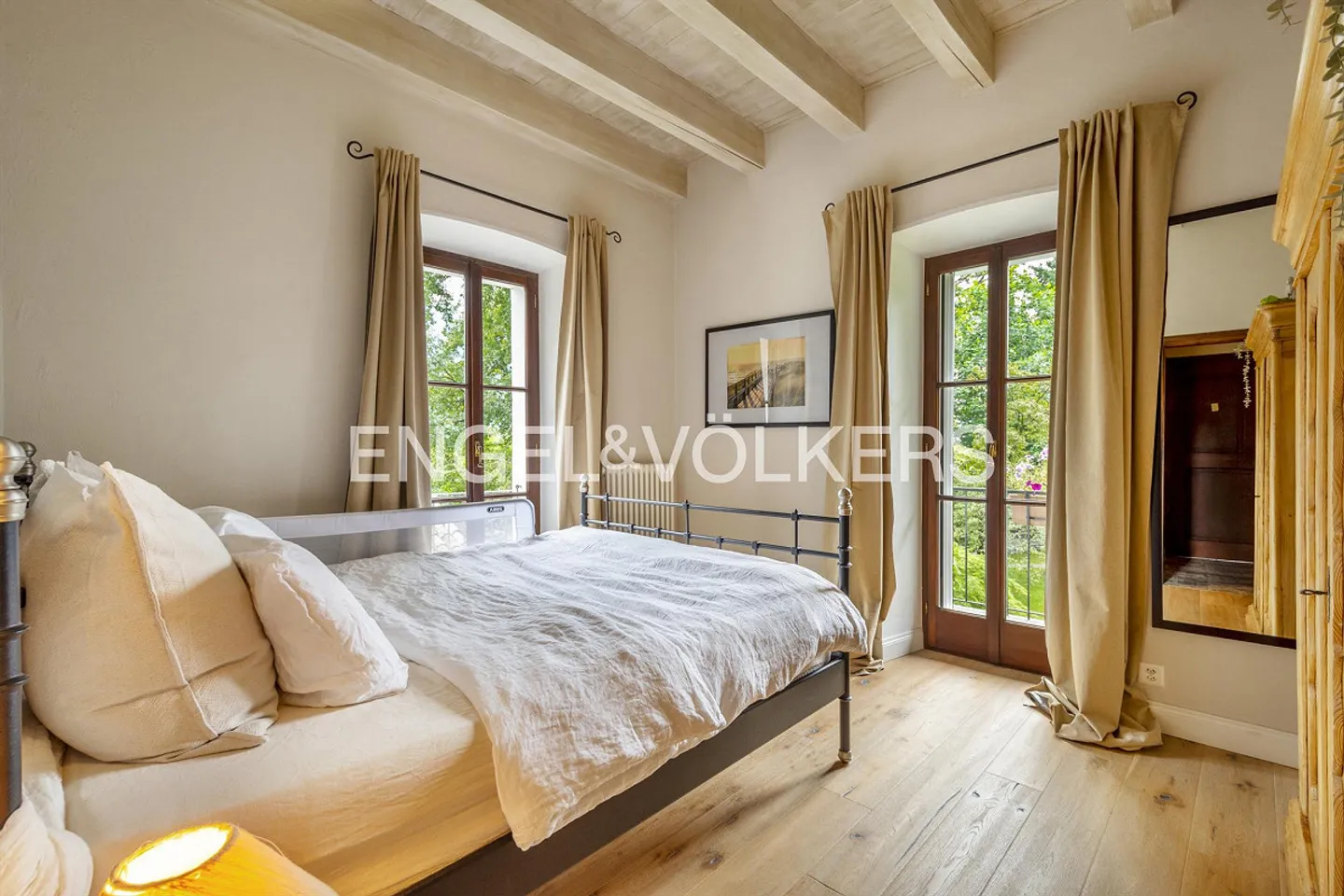 Villa in stile toscano con piscina e recinzione per cavalli (19) - Foto 12 di 16