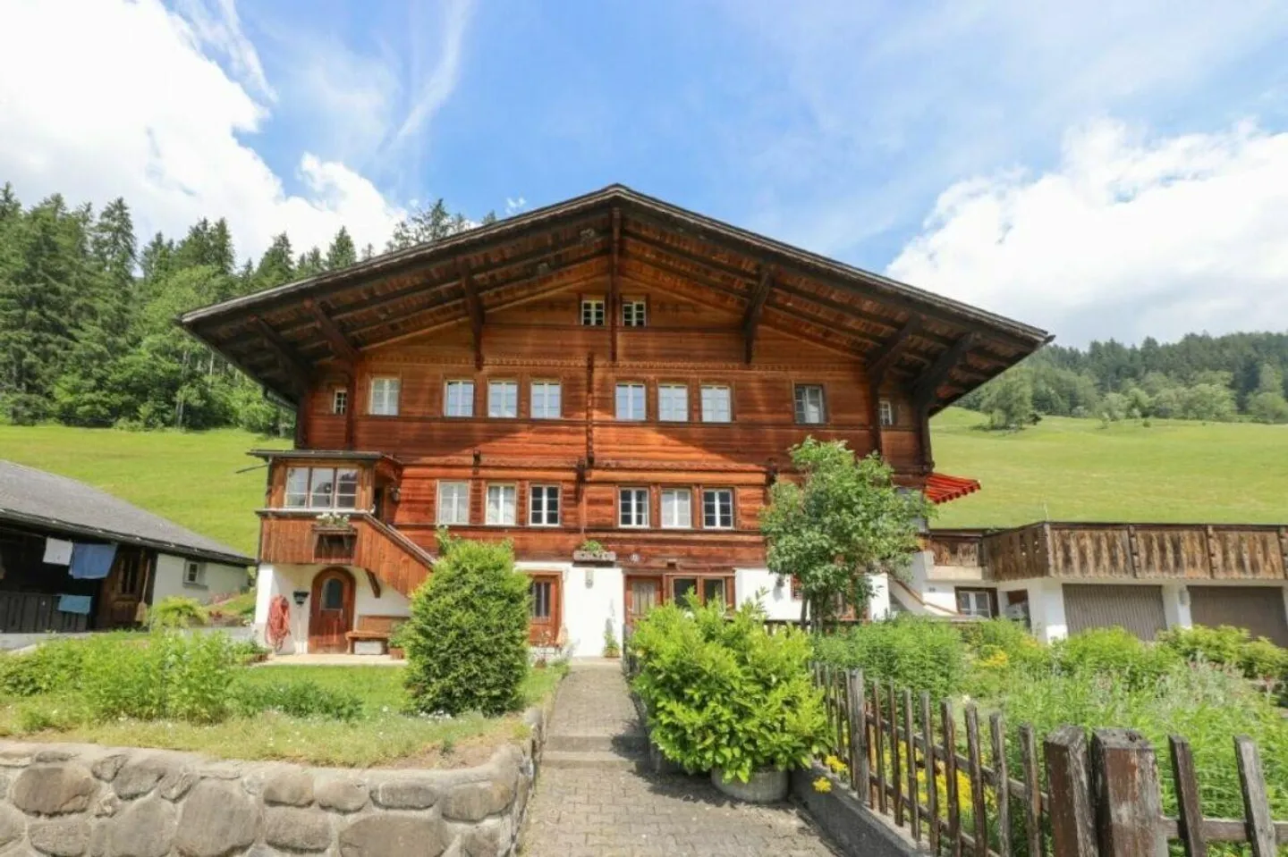 DM 137 Appartamento mansardato di 4,5 stanze - Foto 1 di 10