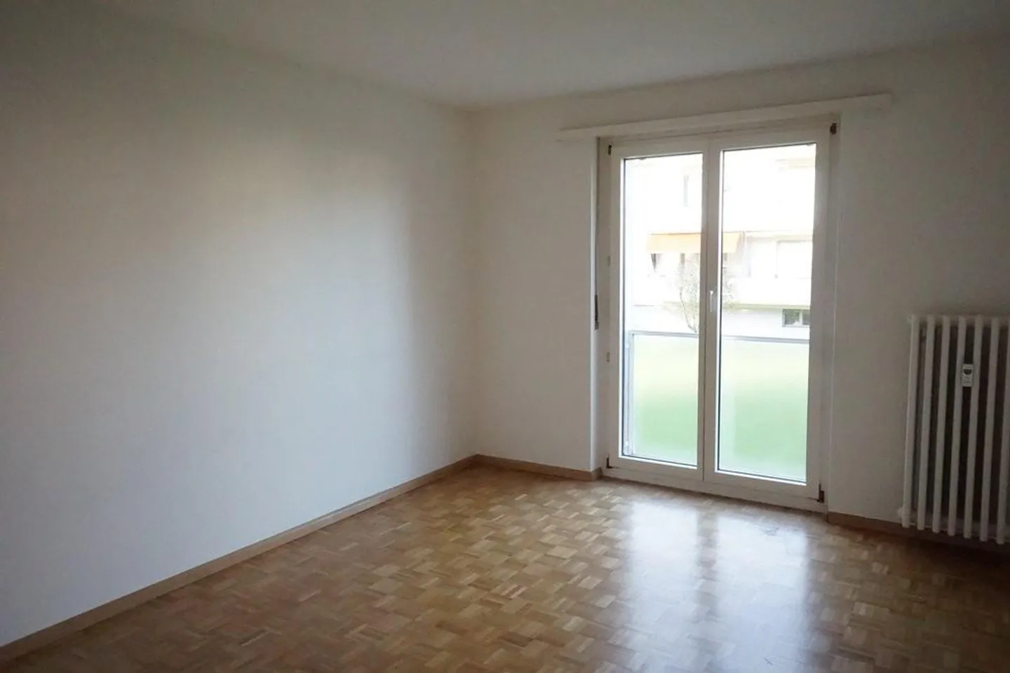 Moderno appartamento con 2 camere ad Aesch - Foto 7 di 10