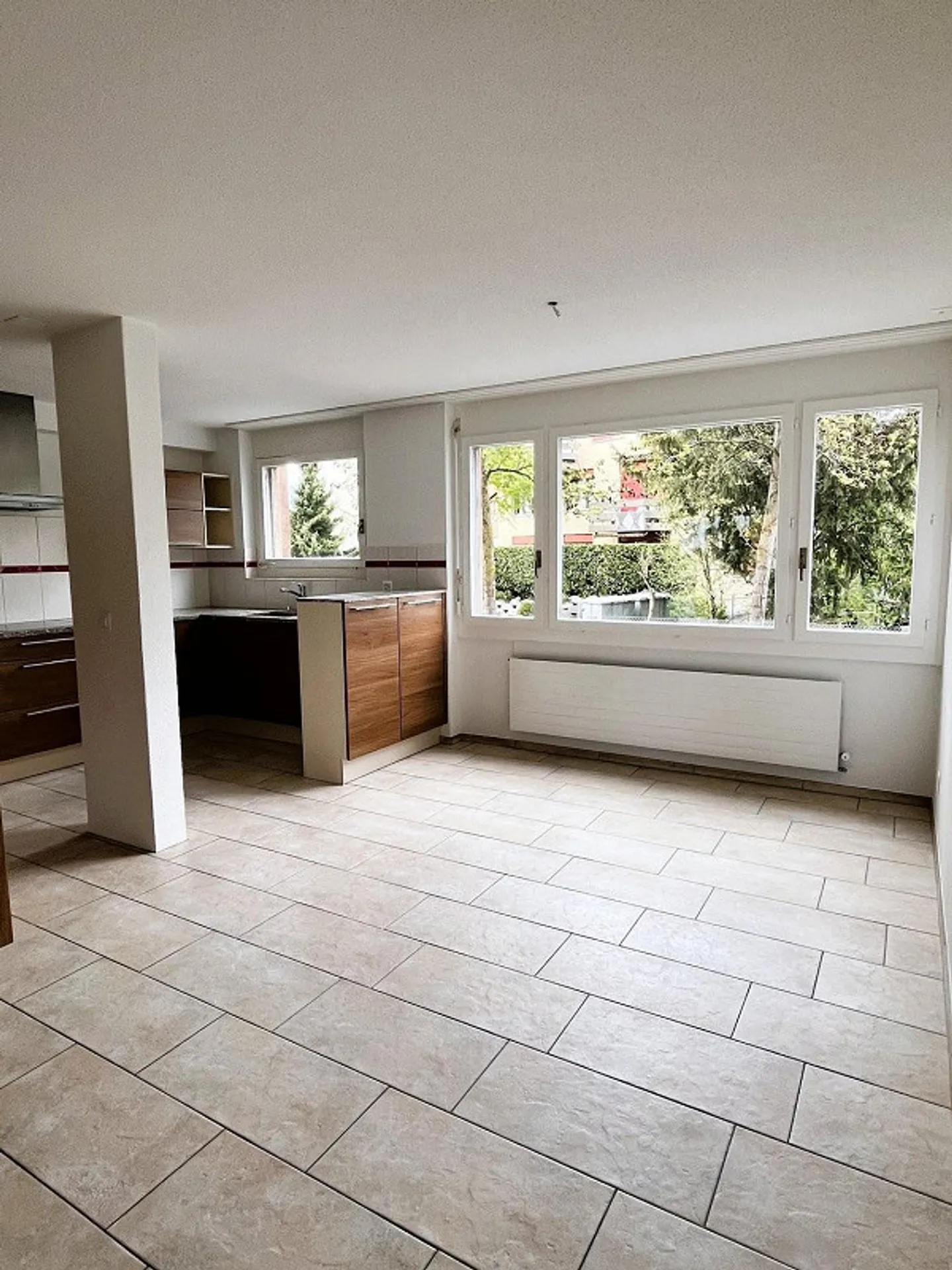 Helle Wohnung in Seenähe - Foto 3 von 8