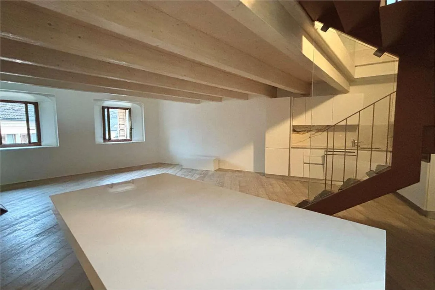 Elegante appartamento duplex ristrutturato - Photo 4 of 13