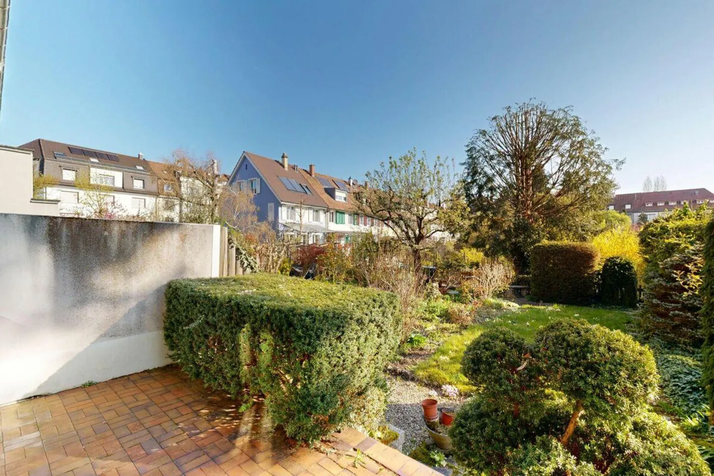 Maison individuelle de 8 pièces avec grand jardin à Bâle - Photo 3 sur 21