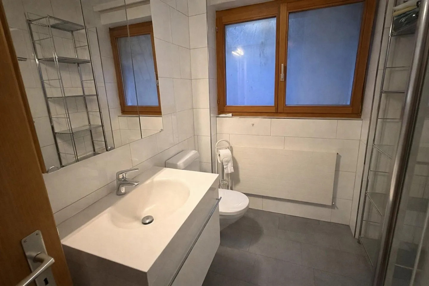 Appartement charmant avec jardin d'hiver - Photo 5 sur 8