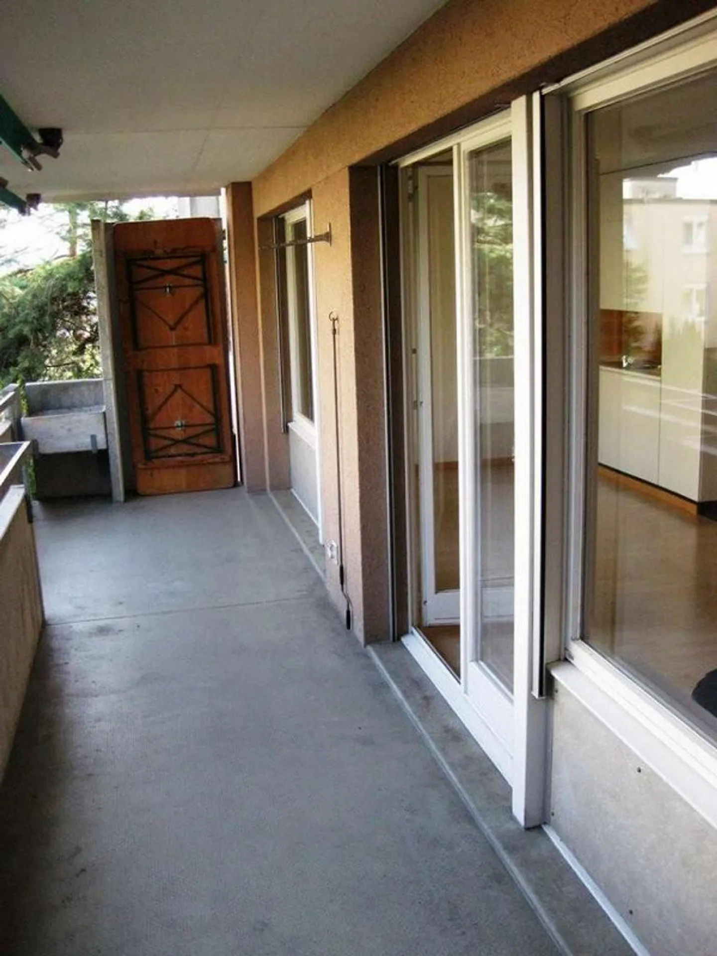 près de Meierhofplatz dans un quartier résidentiel calme - limité jusqu'au 30.09.2026 - Photo 5 sur 6