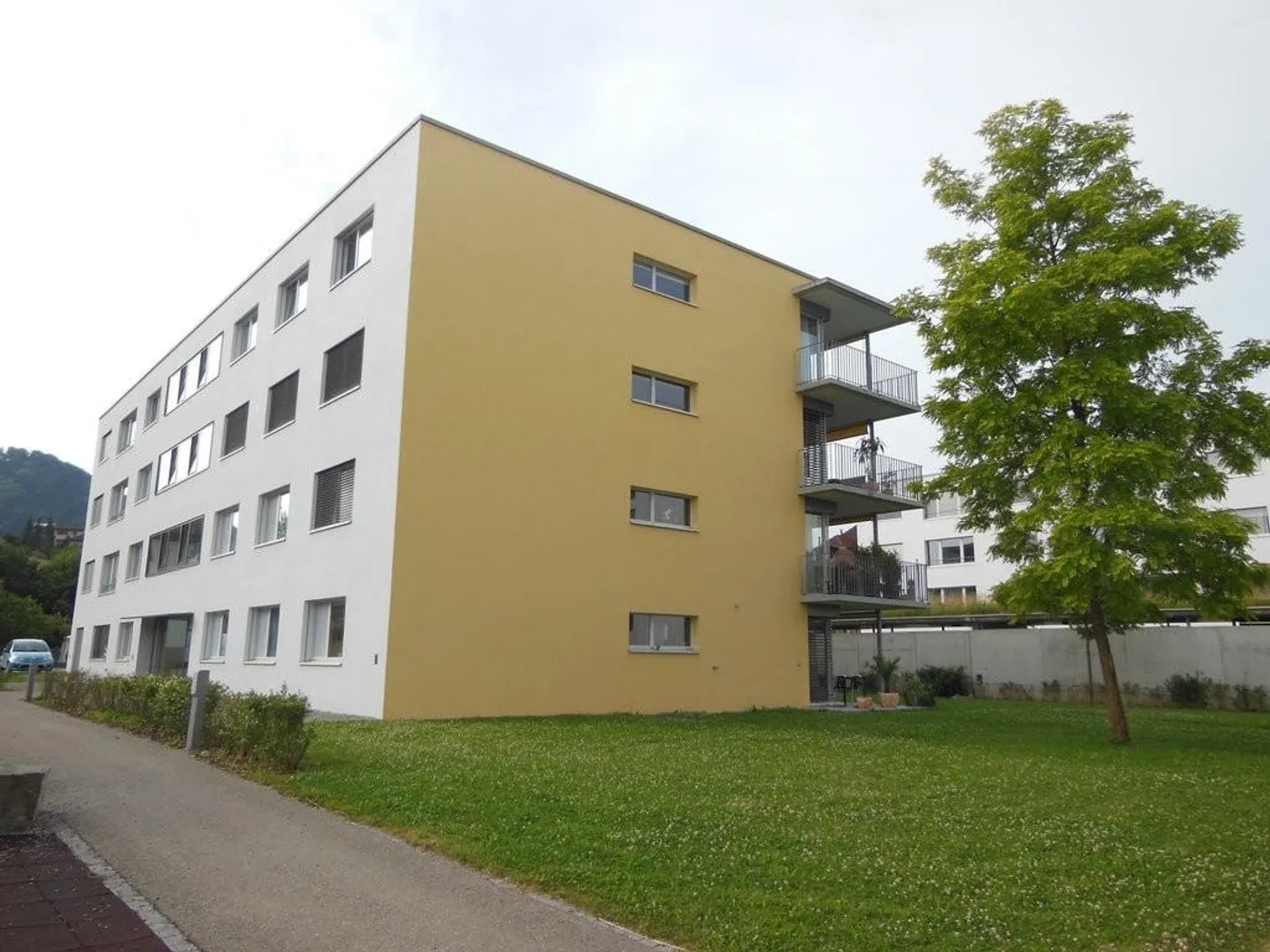 Modernes Apartment in Liebefeld - Foto 2 von 7