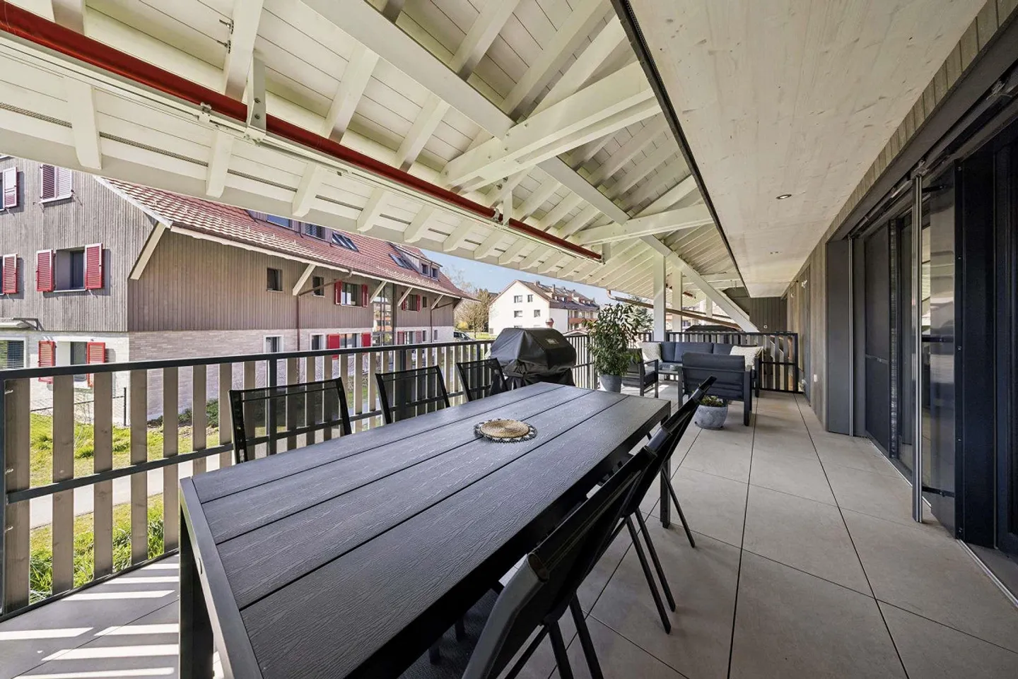 Appartamento esclusivo di 4,5 (5,5) stanze con terrazza in zona adatta alle famiglie - Foto 9 di 12