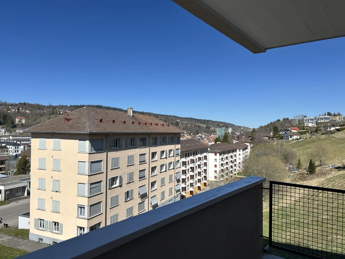 Appartamento 5.5 stanze - Foto 2 di 10