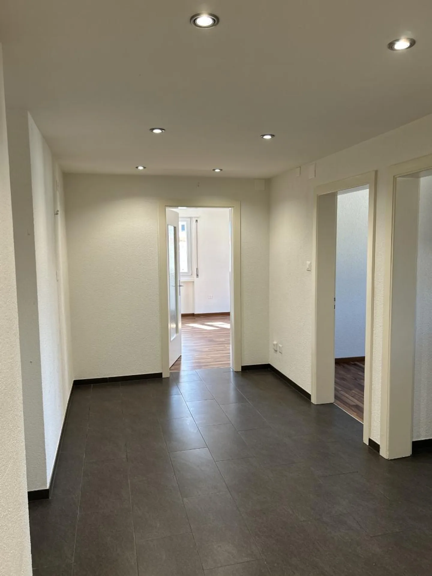 Appartamento 5.5 stanze - Foto 4 di 10