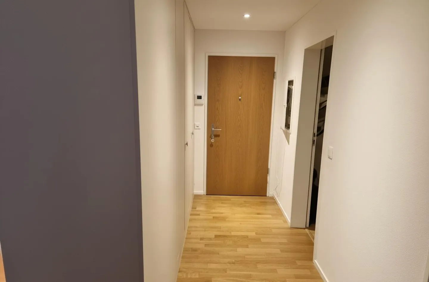 Nachmieter gesucht! Moderne 2.5-Zimmer-Wohnung mit Balkon in Emmen - Foto 2 von 6