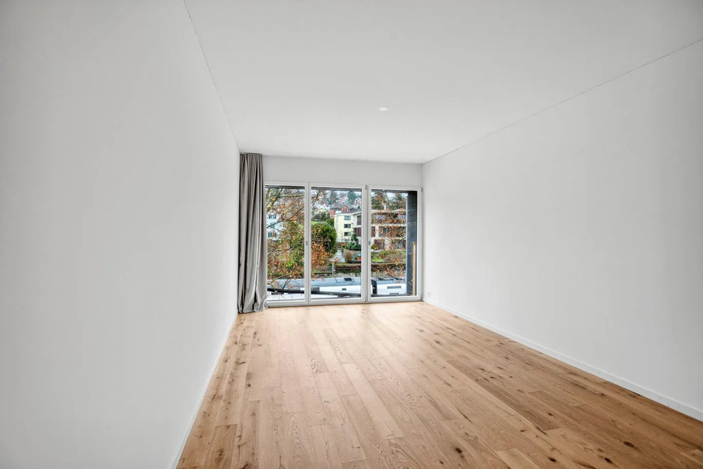 Appartement moderne au bord du lac - Photo 4 sur 6