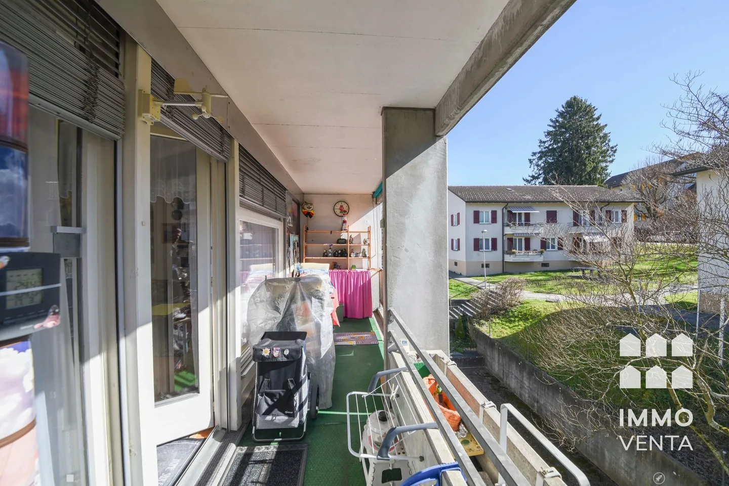 Charmante 3-Zimmer-Wohnung in Biel - Foto 1 von 11