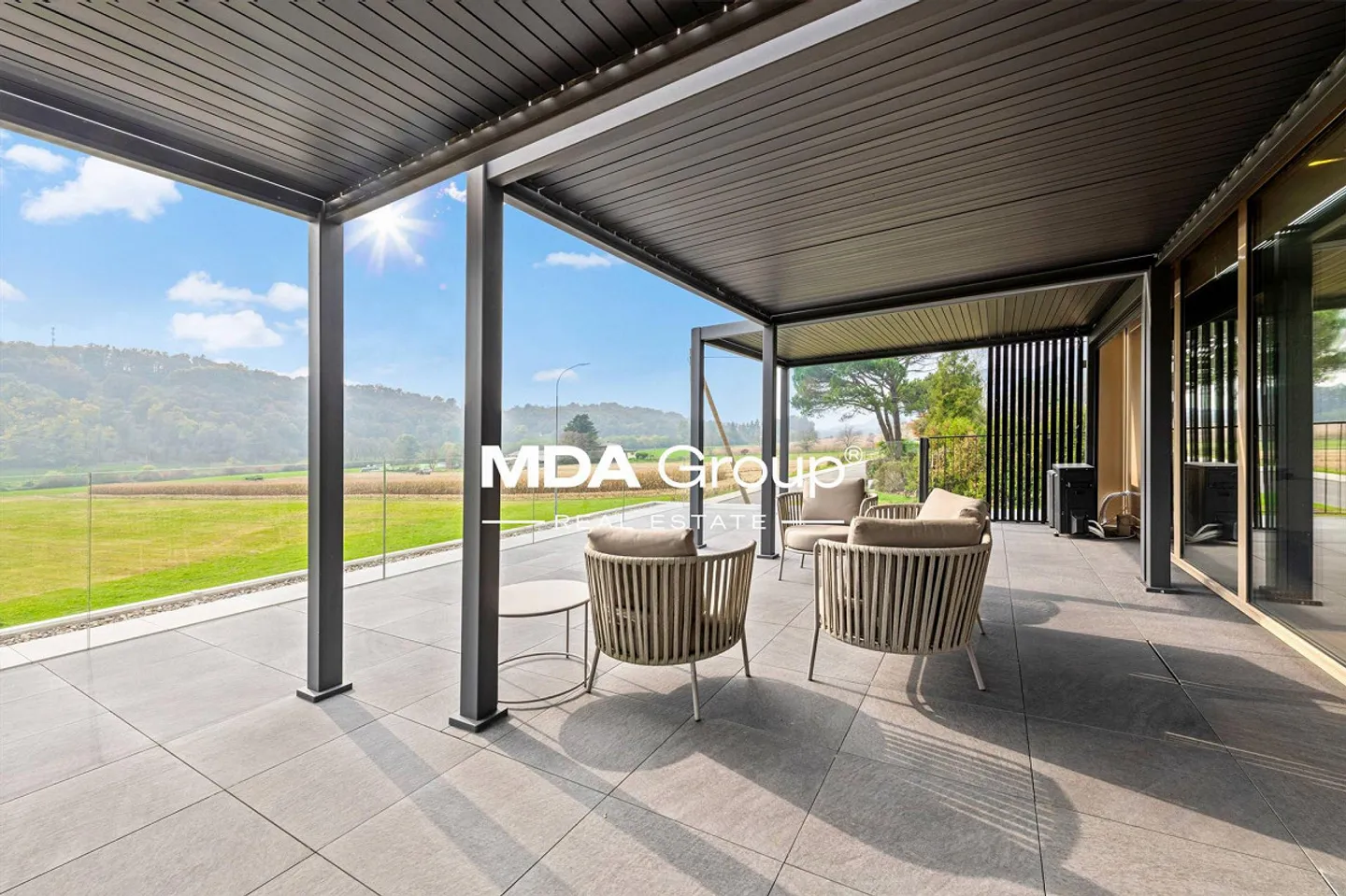 Villa - Sessa - Photo 2 of 13