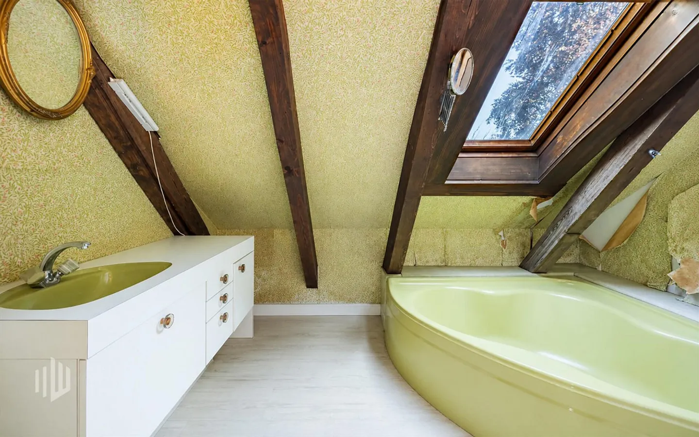 ImmoWyss - Appartement en penthouse de 3,5 pièces comme investissement intéressant - Photo 6 sur 8