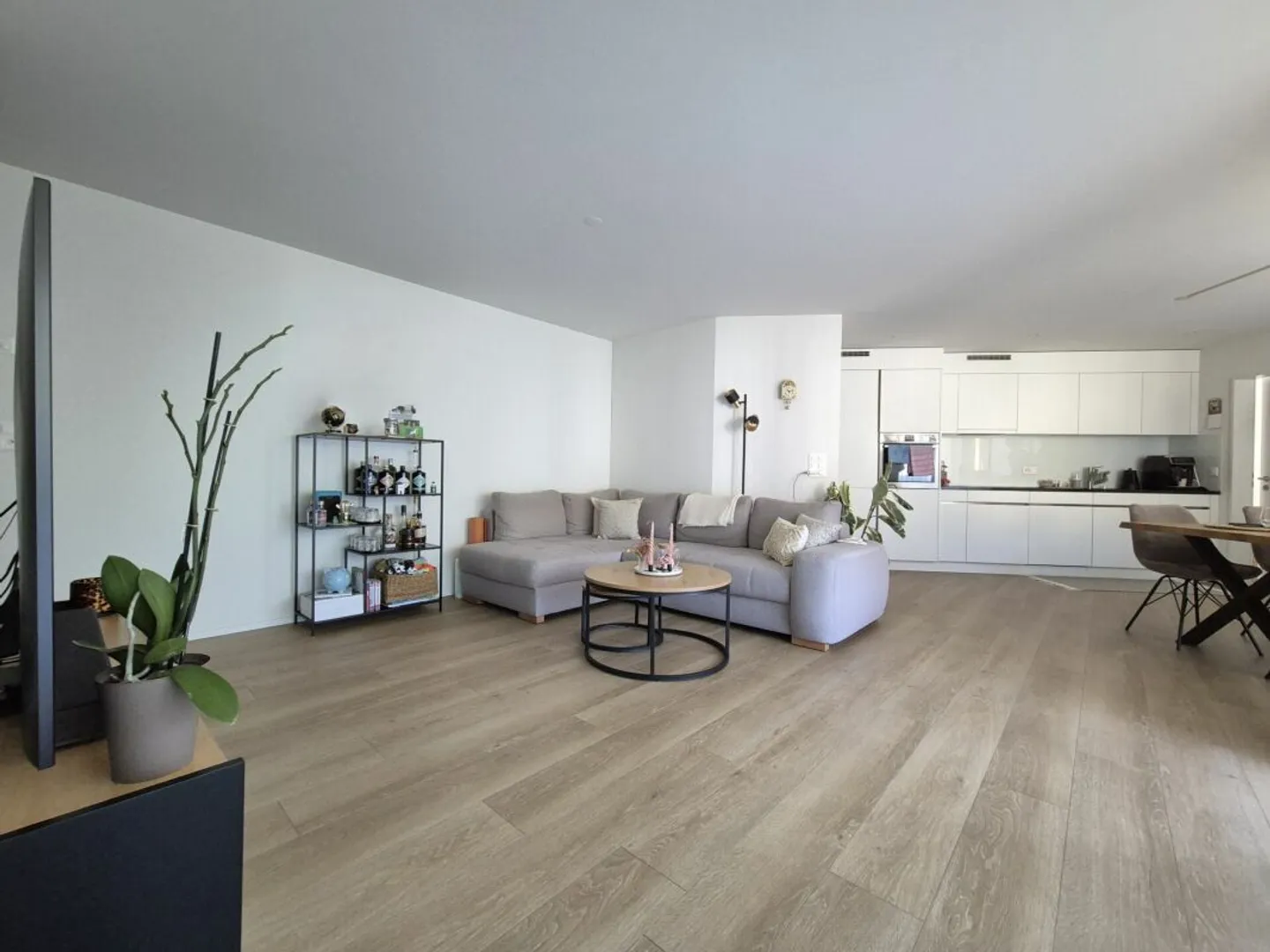 Appartement 3.5 pièces neuf en emplacement central - Photo 1 sur 11