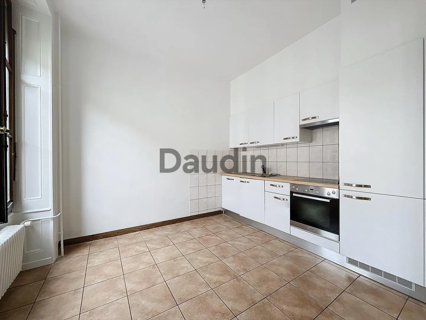 Bright 3-room apartment near the Bastions - Photo 2 of 7