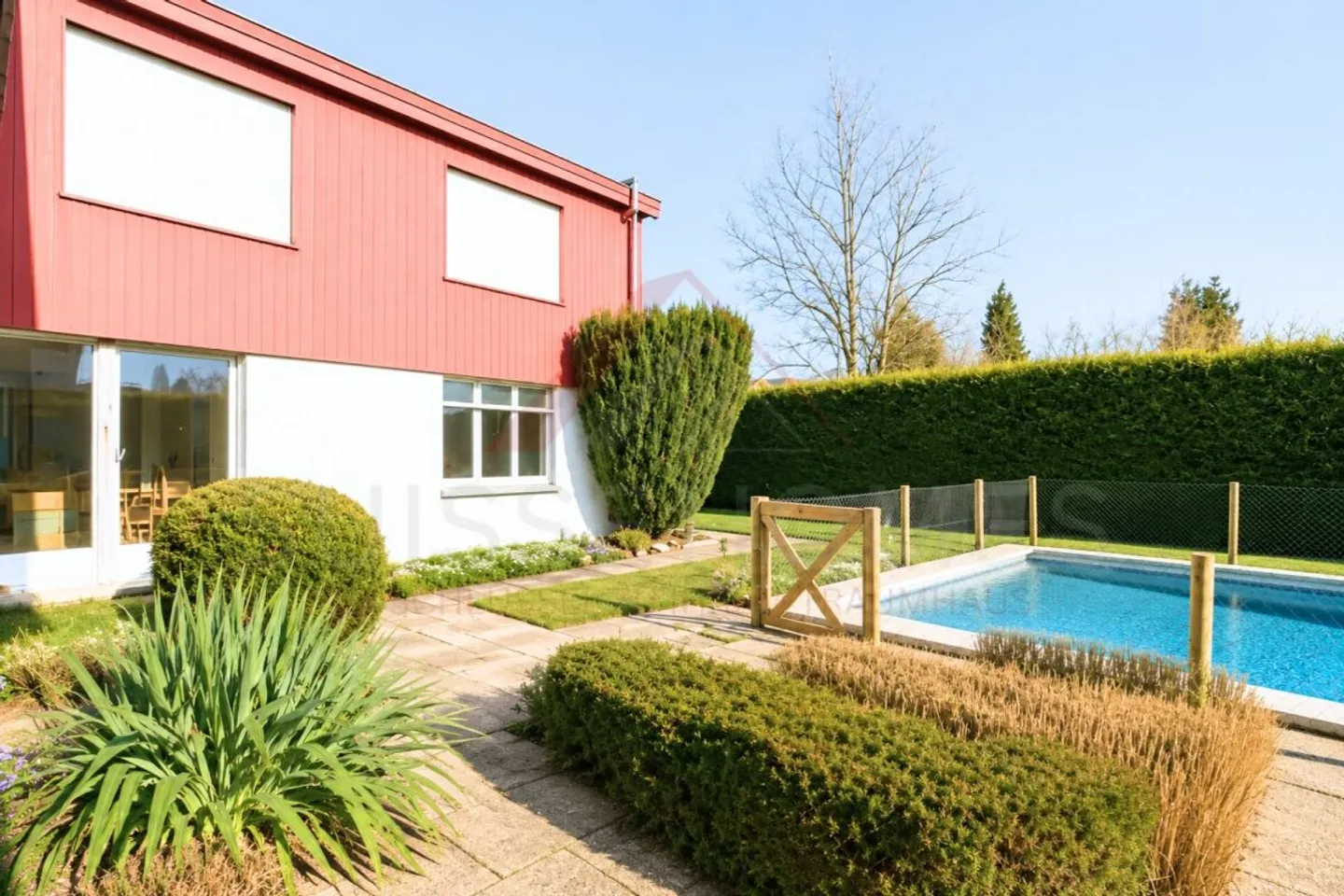 Maison familiale exclusive avec piscine - Photo 2 sur 22