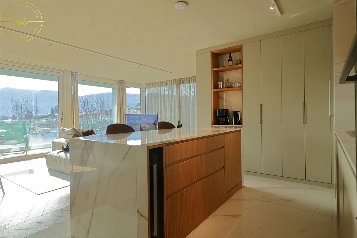 REFINED 3.5-ROOM APARTMENT OF SUPERIOR STANDING - Photo 4 of 13