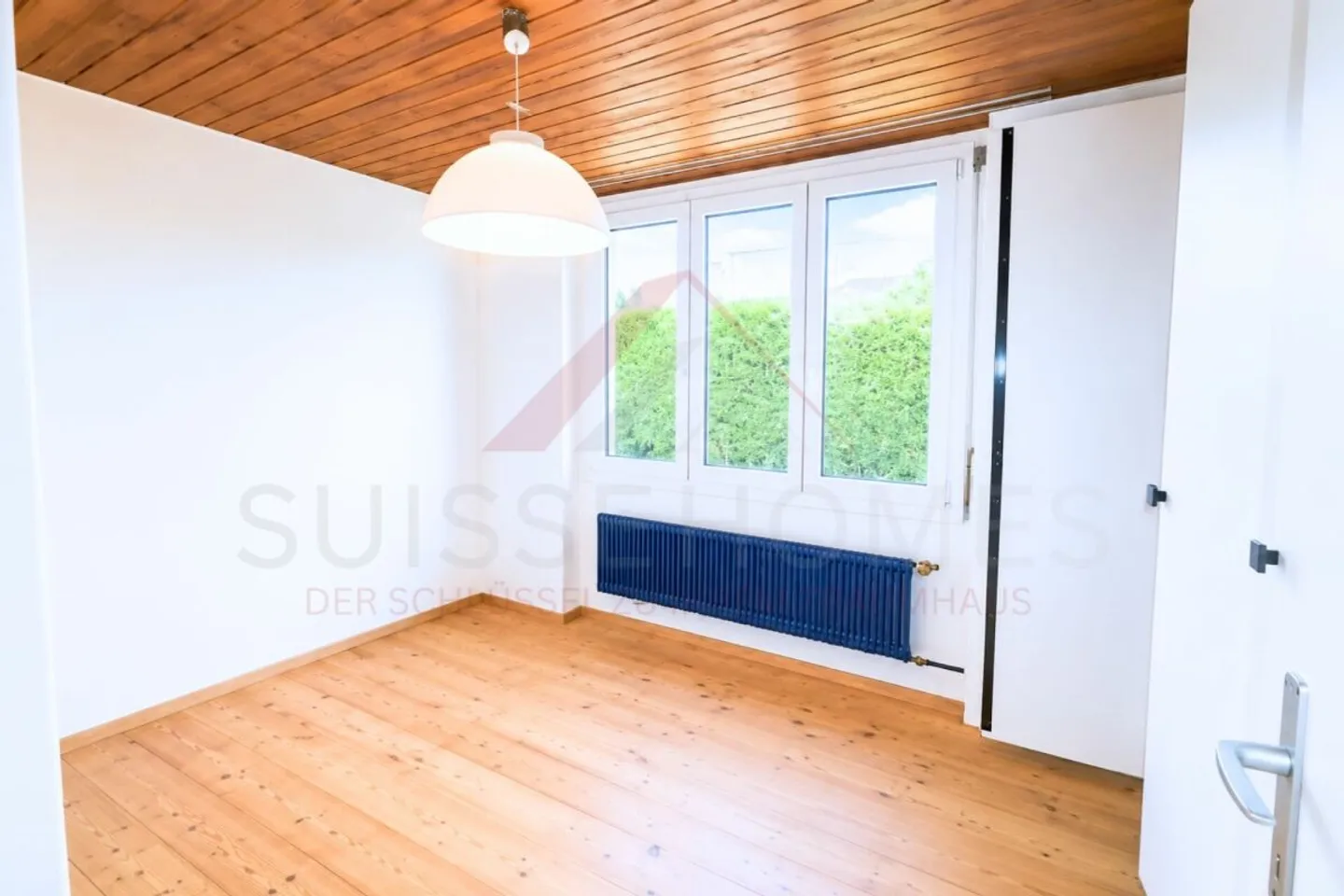 Maison familiale exclusive avec piscine - Photo 17 sur 22