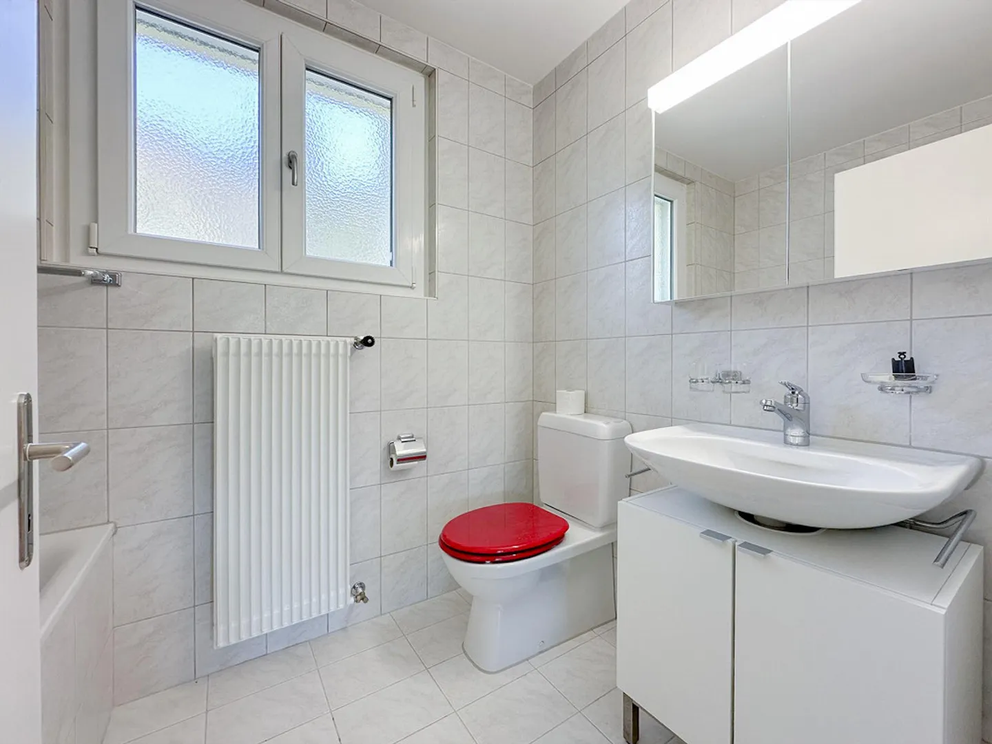 An ruhiger Lage, schöne, gemütliche 4 1/2-Zimmer Wohnung zu vermieten - Foto 10 von 13
