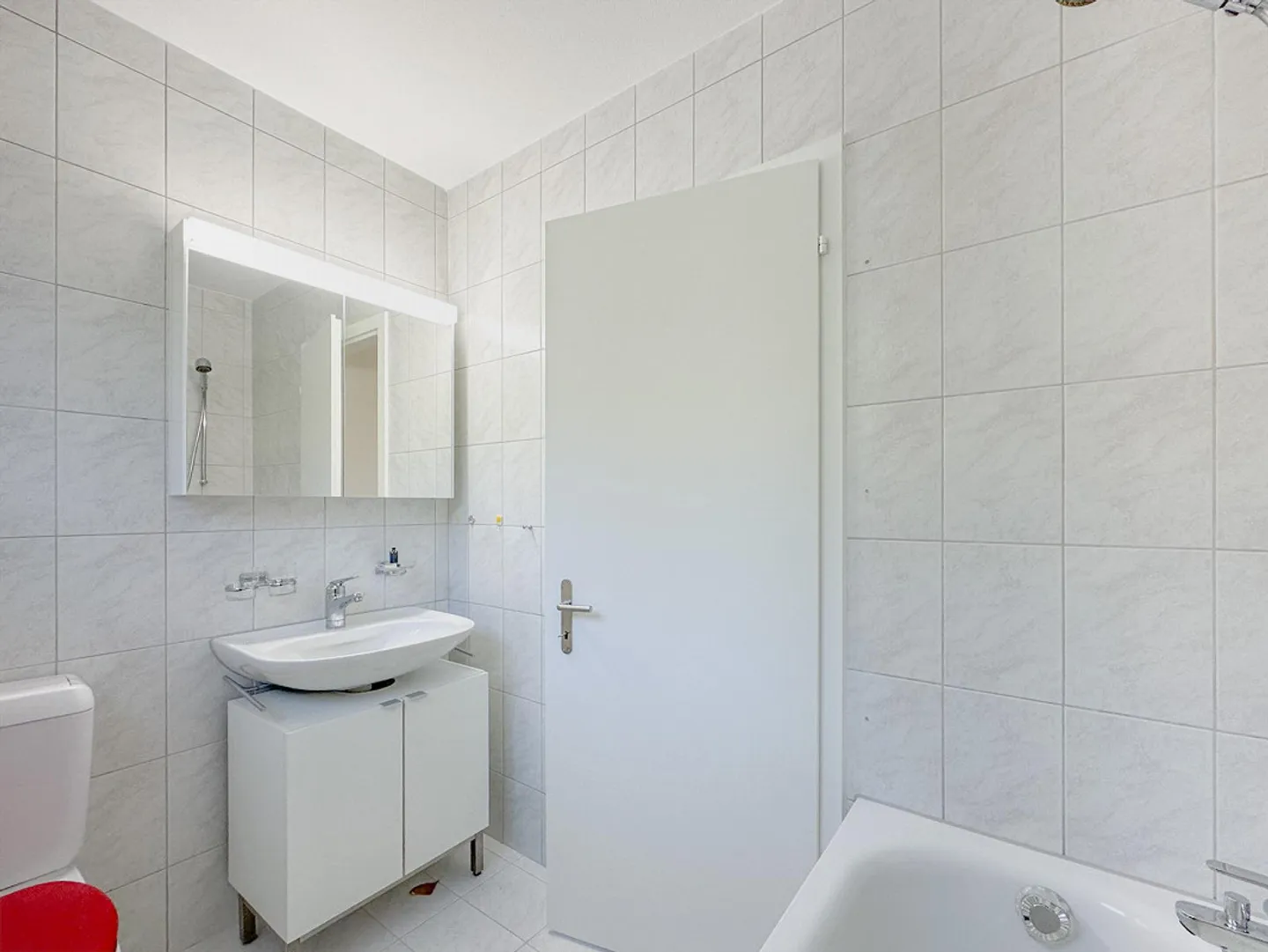 An ruhiger Lage, schöne, gemütliche 4 1/2-Zimmer Wohnung zu vermieten - Foto 12 von 13