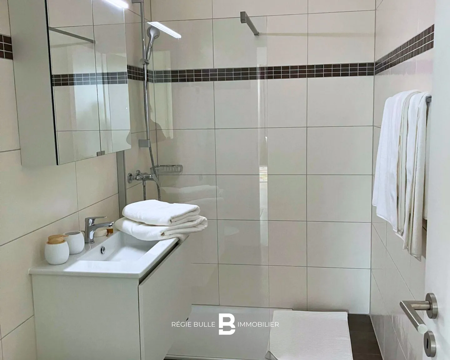 Marly - Magnificent furnished 4.5-room apartment for rent - Photo 1 of 6