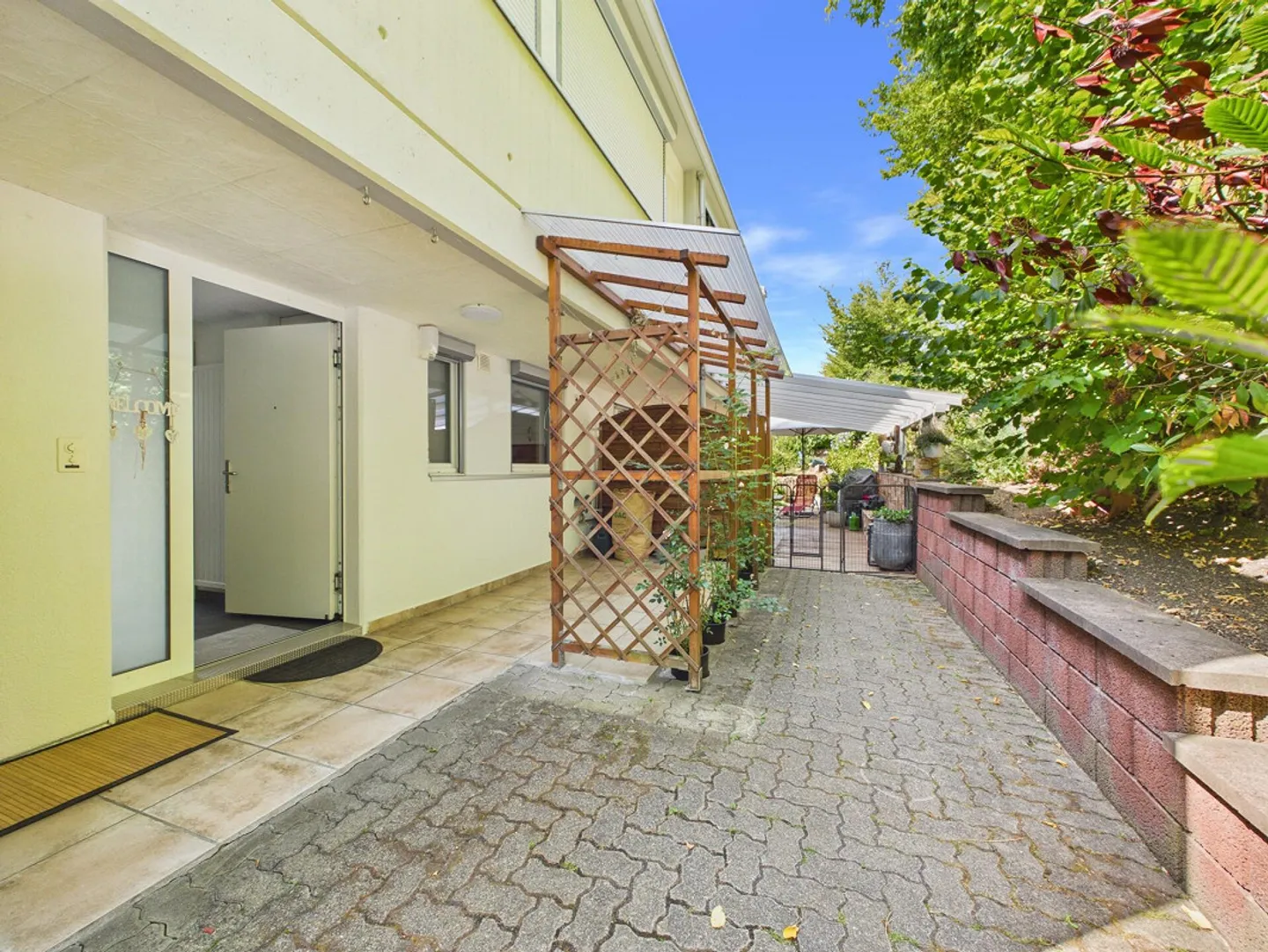 Attic Maisonette - Terrace with Elevator by the Forest! - Photo 1 of 9