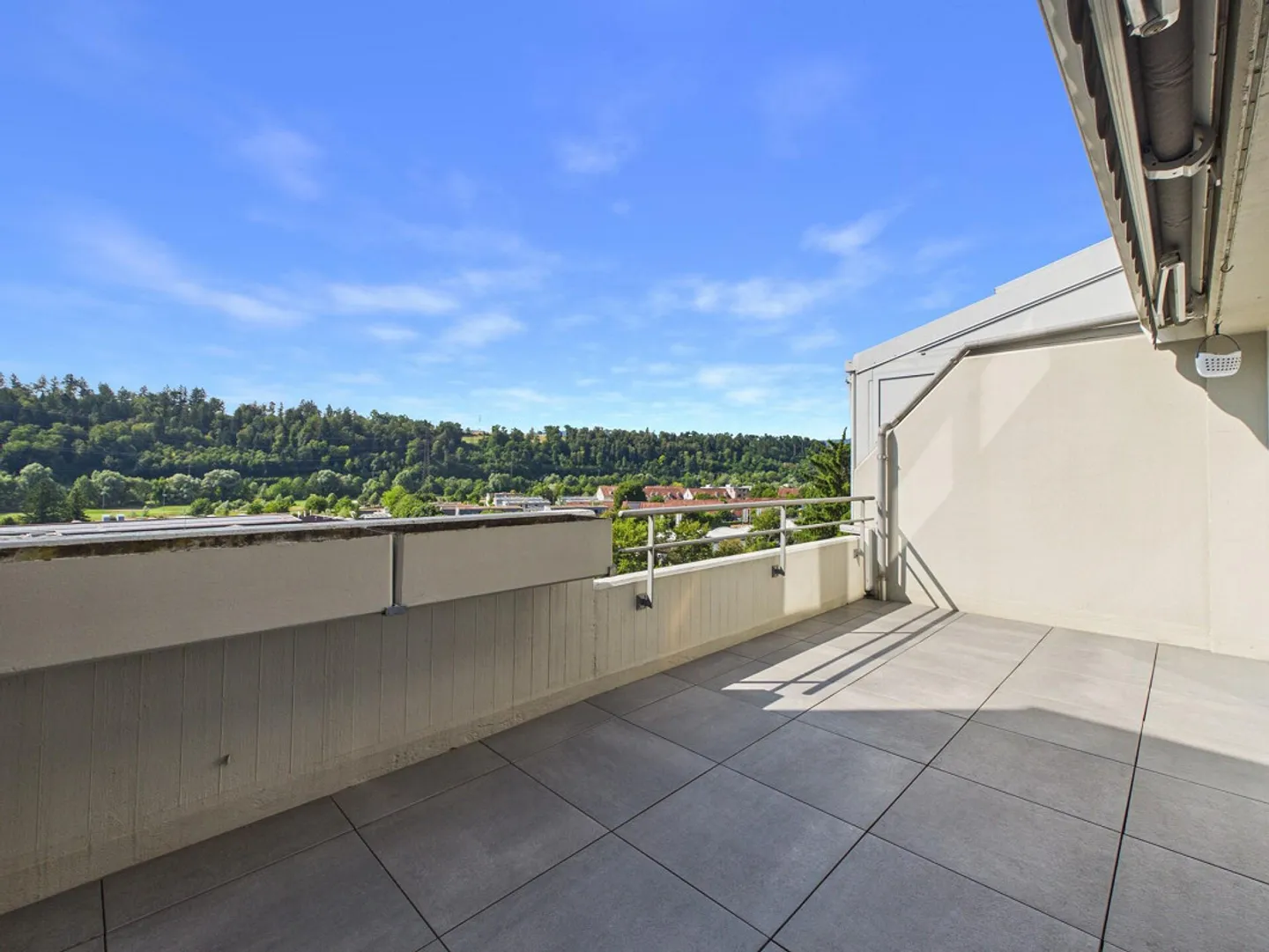 Attic Maisonette - Terrace with Elevator by the Forest! - Photo 2 of 9