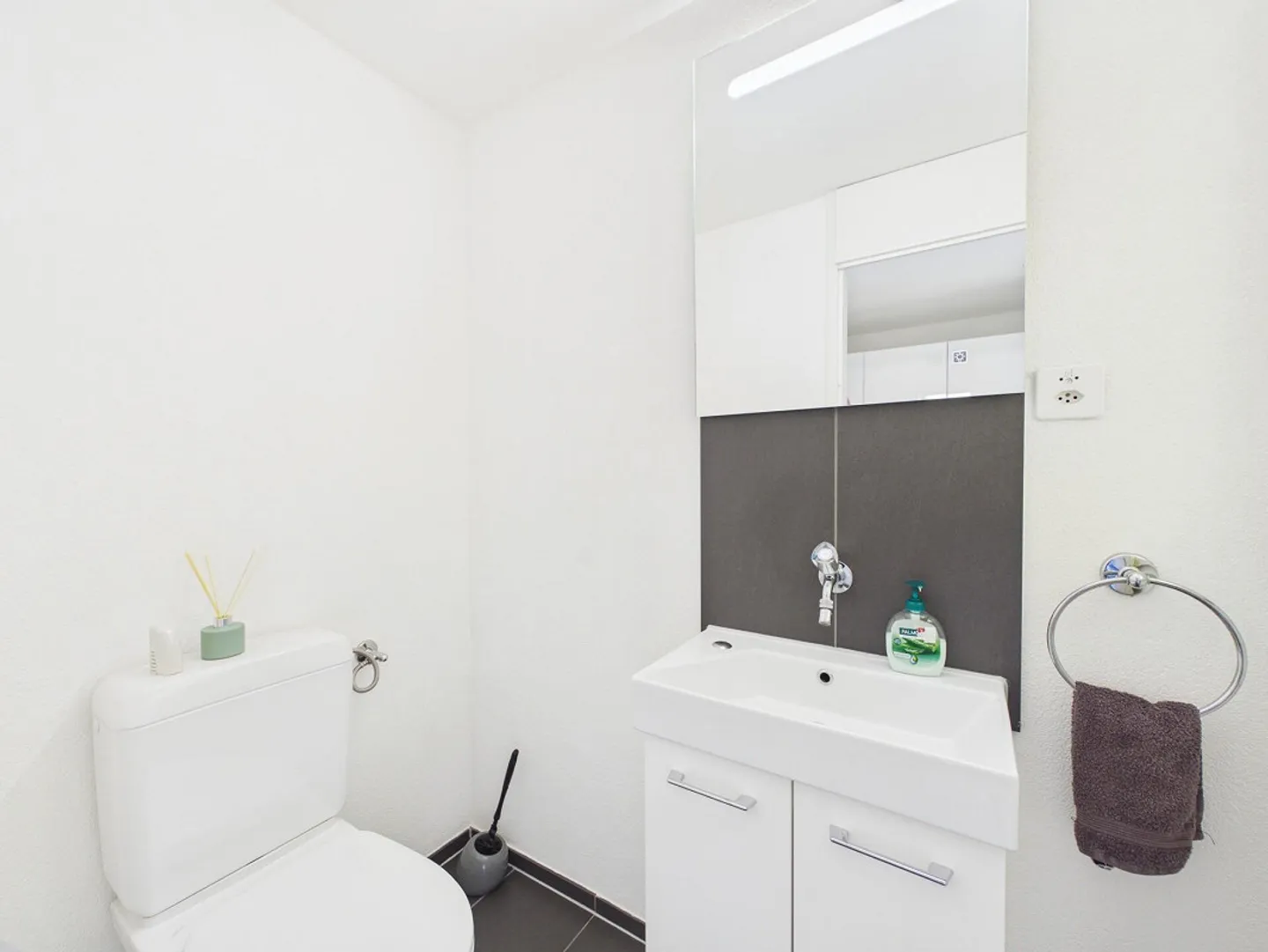 Attic Maisonette - Terrace with Elevator by the Forest! - Photo 6 of 9