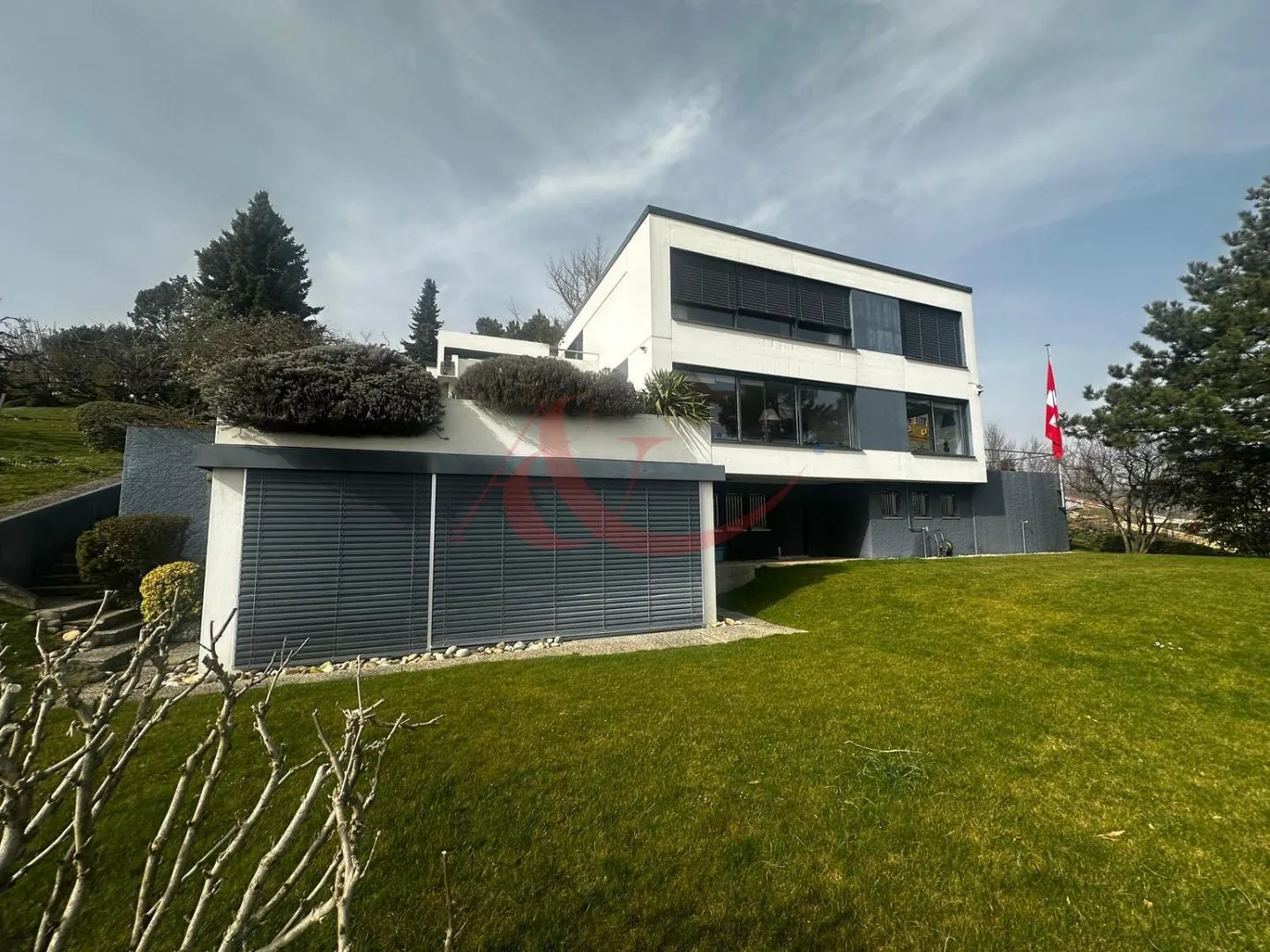 Prächtige Villa mit Seeblick - Foto 1 von 10