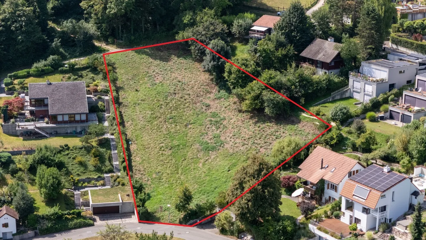 Terreno edificabile sviluppato nel popolare Pfeffingen - Foto 1 di 8