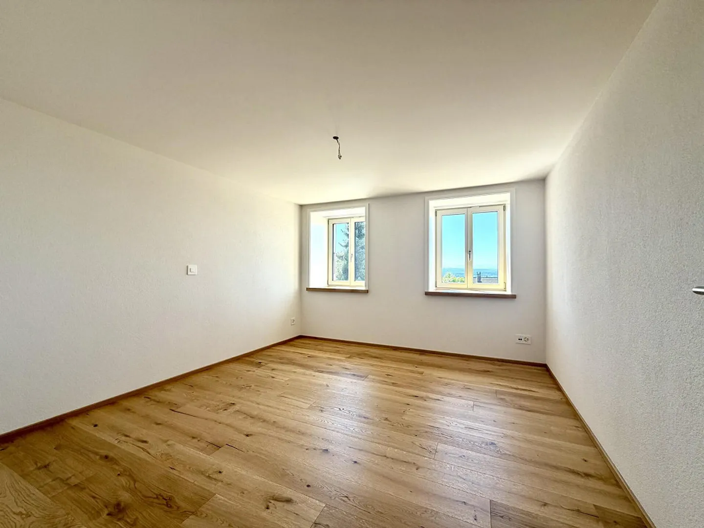 Ristrutturato con materiali di alta qualità nella migliore posizione panoramica - Foto 5 di 6