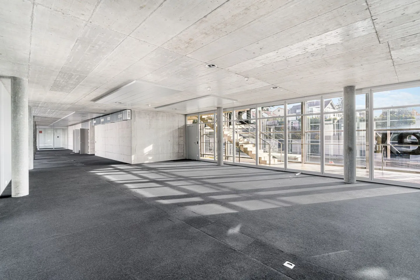 Espaces de bureau représentatifs avec des extras spéciaux - Photo 3 sur 16