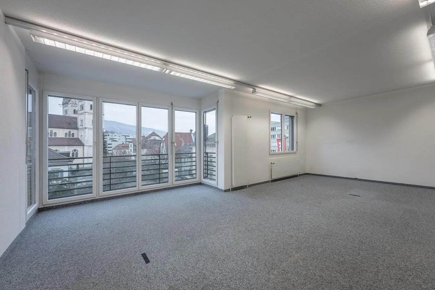 Nuovo inizio a Hammer 2 - Foto 3 di 11