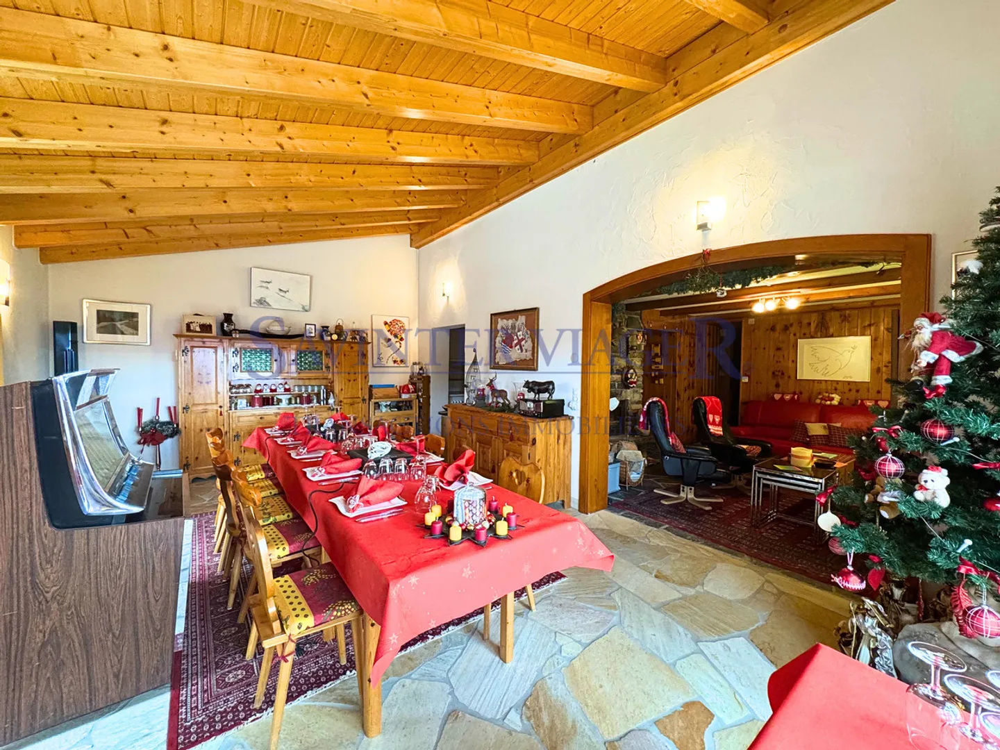 Savièse, Chalet Rustique avec Vue Imprenable - Rente Viagère Occupée - Photo 14 sur 18