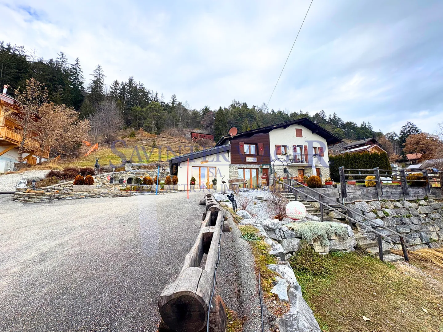Savièse, Chalet Rustique avec Vue Imprenable - Rente Viagère Occupée - Photo 17 sur 18