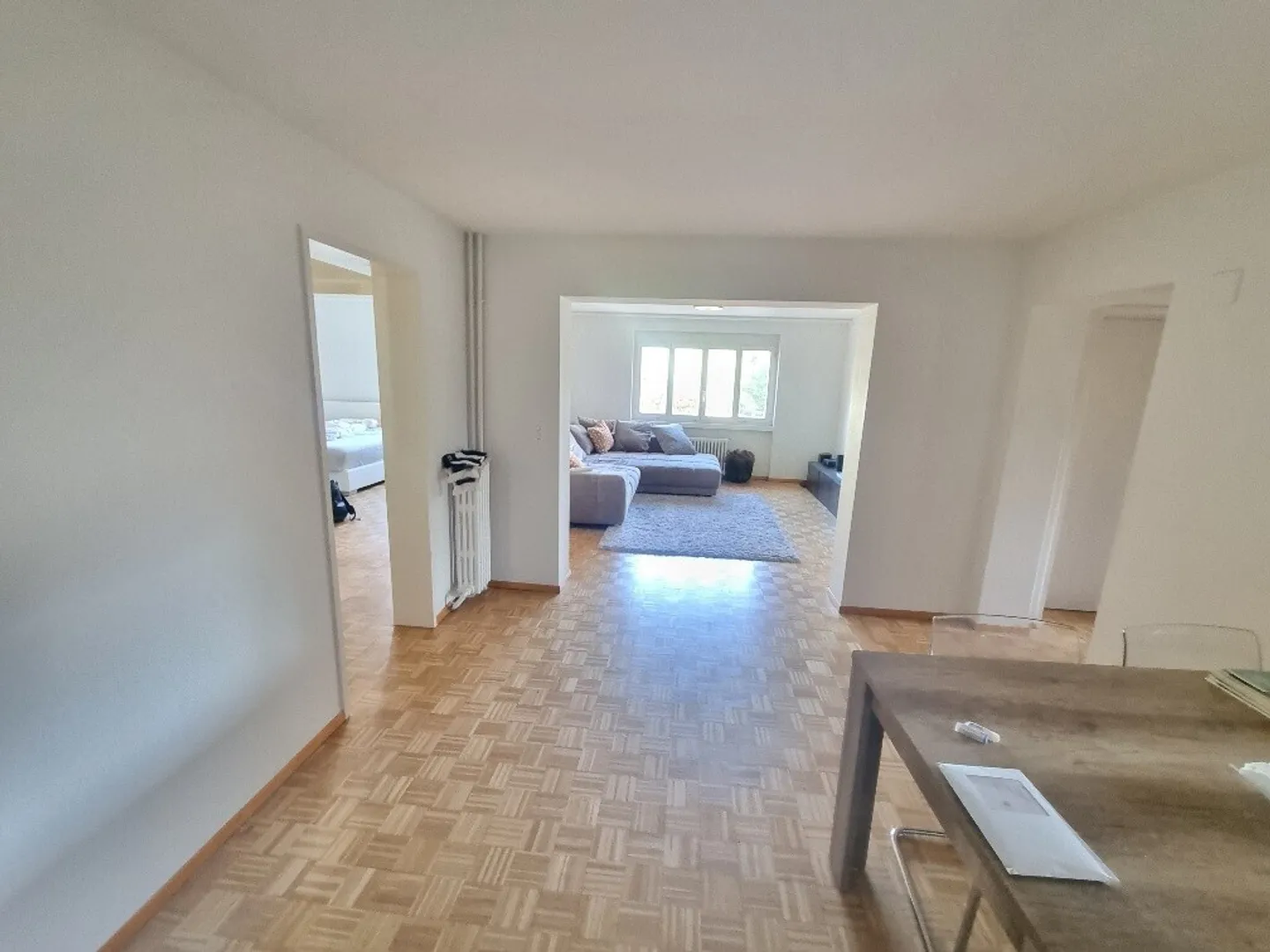 Charmante Wohnung in Zürich - Foto 2 von 4