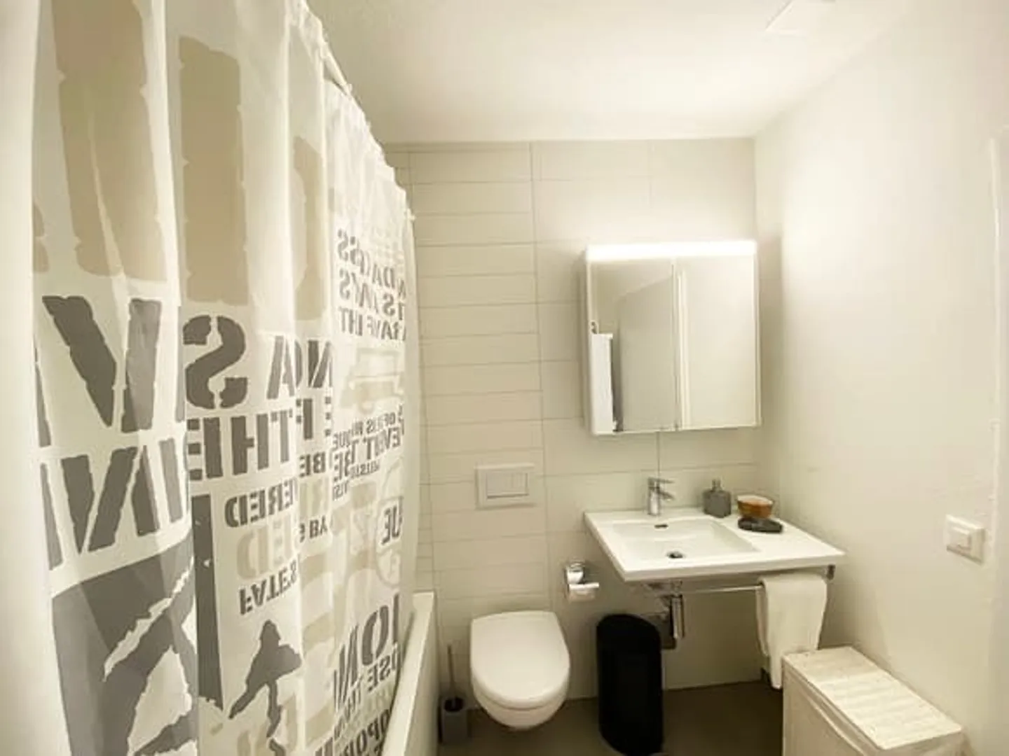 🌟 Modernes und voll möbliertes 3-Zimmer-Geschäftsappartement in 8304 Wallisellen🌟 - Foto 9 von 10