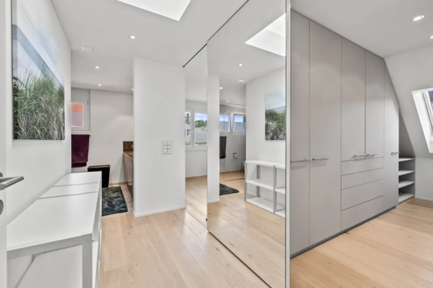 «MODERNE 4.5-ZIMMER-MINERGIE-WOHNUNG IN ADETSWIL MIT ALPENBLICK» - Foto 8 von 8