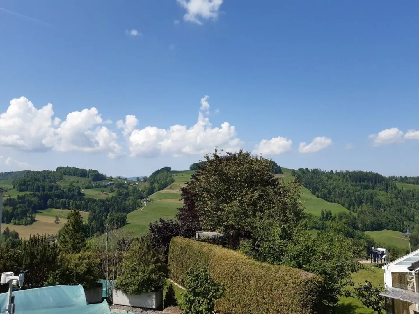 Charmante Dachwohnung mit Traumhaftem Blick - Foto 19 von 38