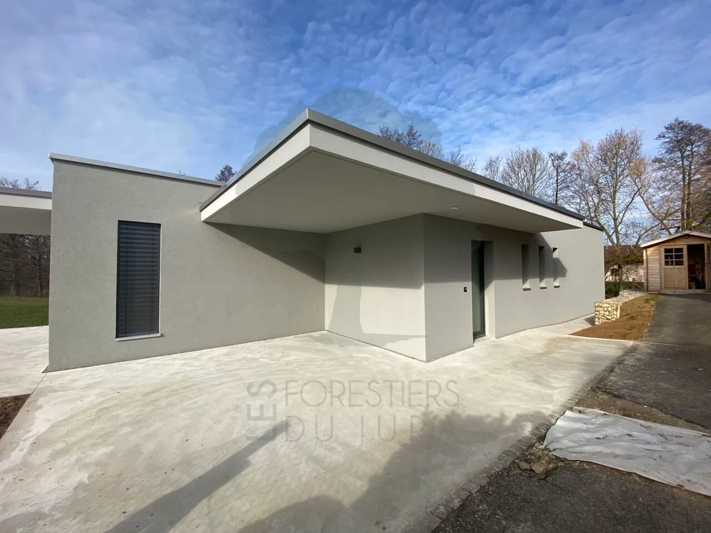 Schönes Architektenhaus mit 4,5 Zimmern auf einer Ebene - Foto 13 von 16