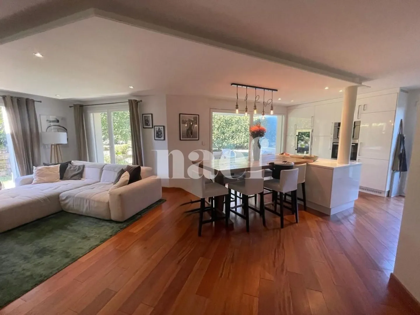 Beautiful modern 4.5-room apartment on the ground floor with terrace and garden - Photo 1 of 12