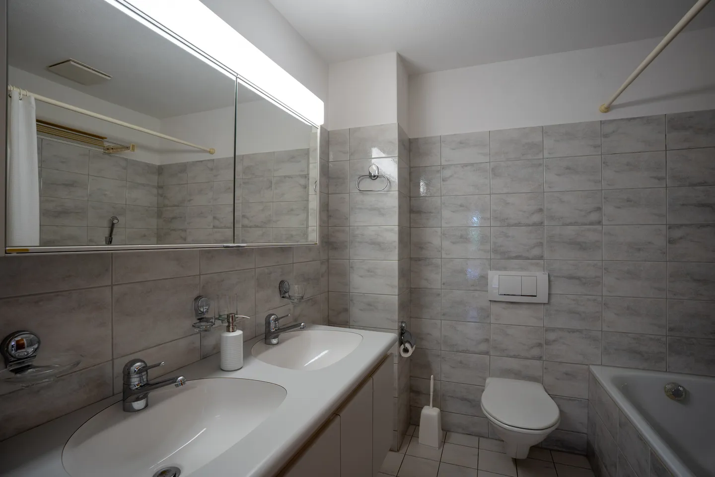 Appartement Charmant avec Balcon - Photo 6 sur 10