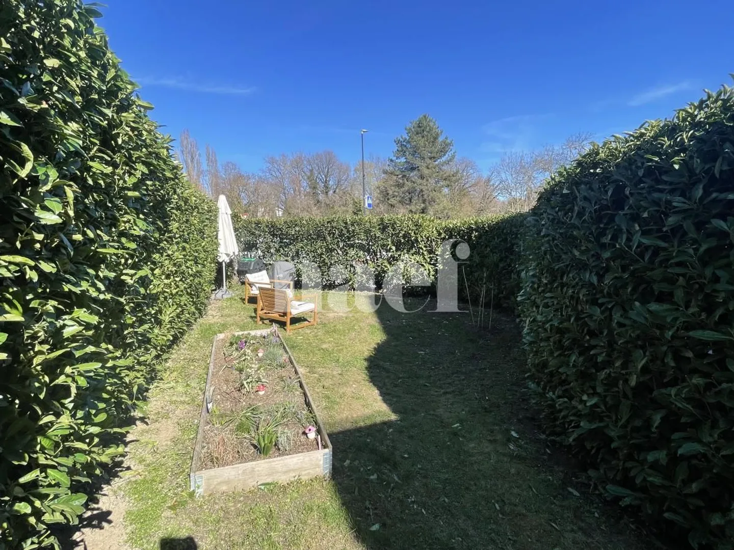 Beautiful modern 4.5-room apartment on the ground floor with terrace and garden - Photo 5 of 12